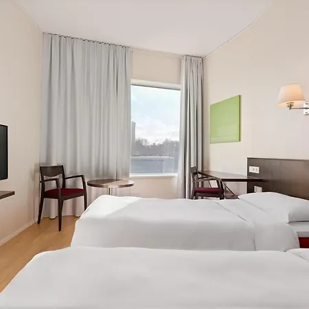 Park Inn By Radisson Meriton Conference & Spa Hotel Tallinn-2